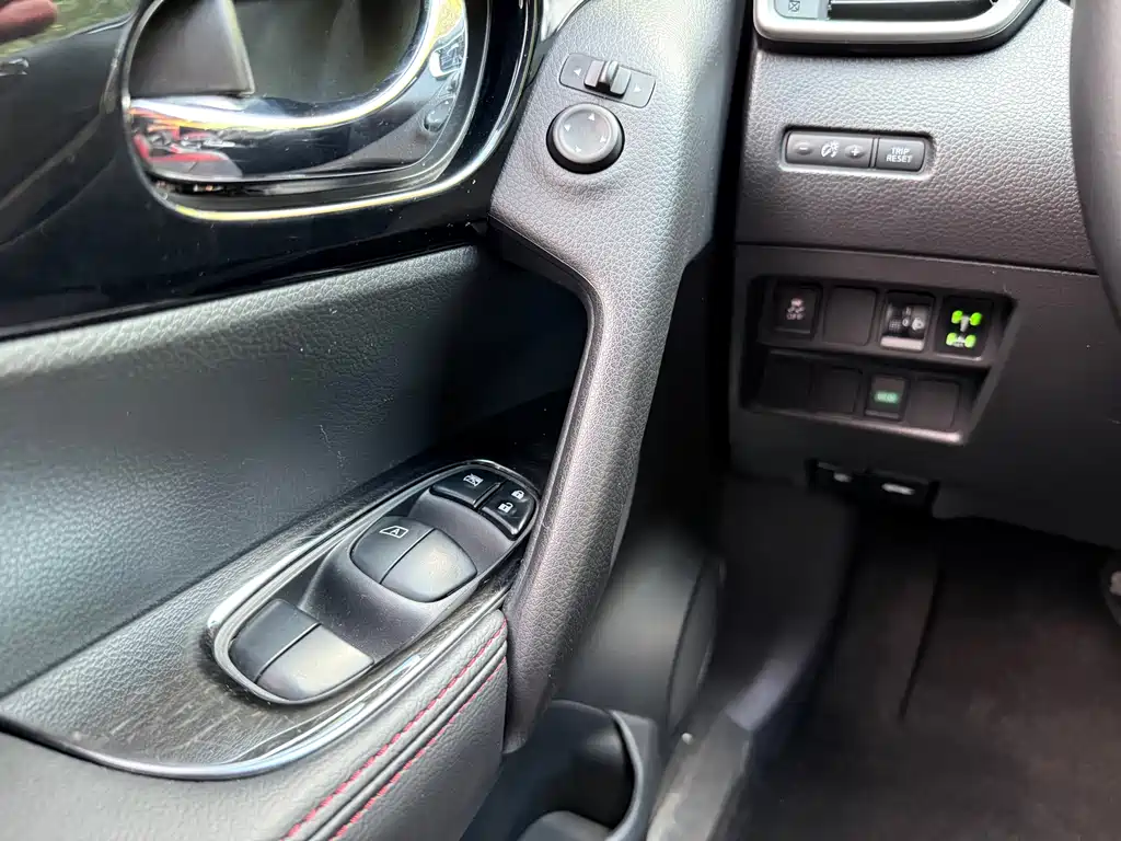Nissan Qashqai 2018 — фото 13