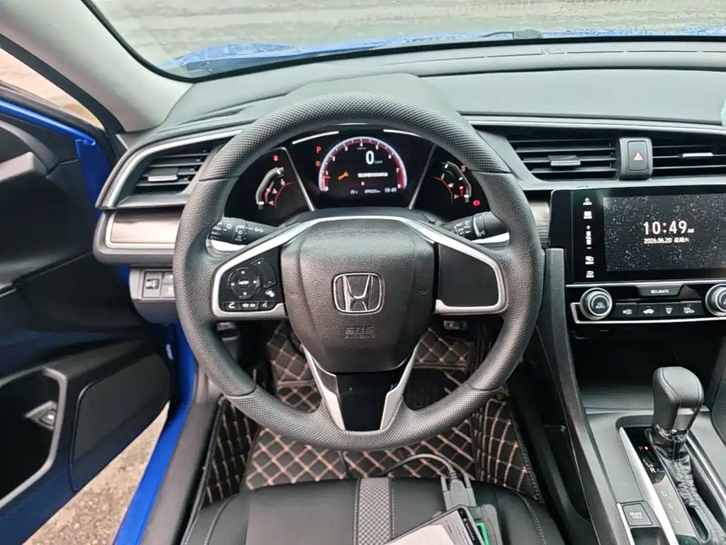 Honda Civic 2020 — фото 11