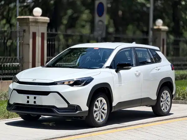 Toyota Frontlander 2026