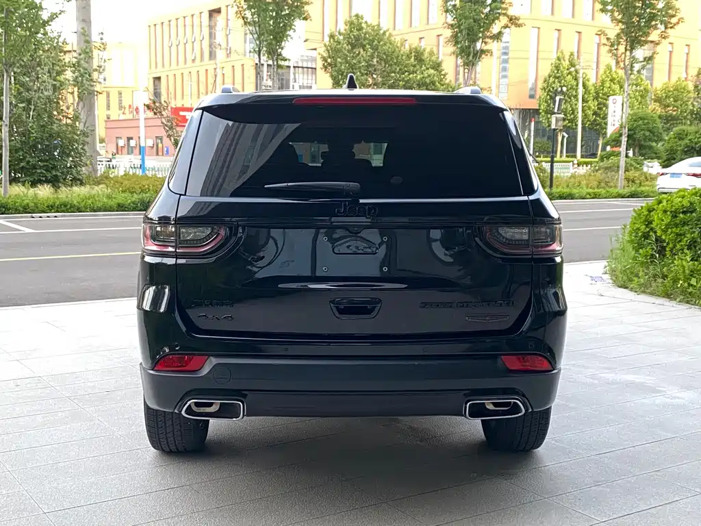 Jeep Grand Commander 2021 — фото 8