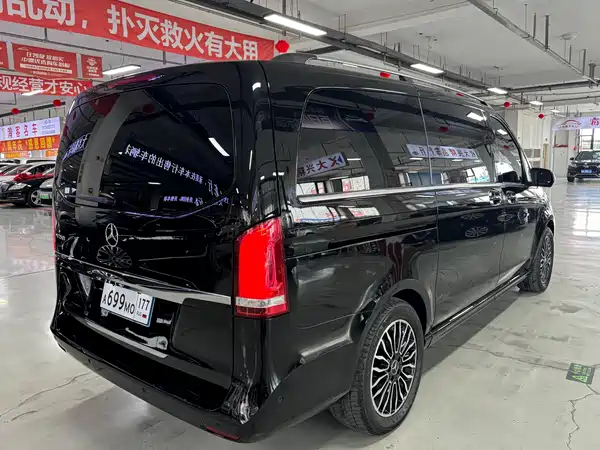 Mercedes-Benz V-Class 2017
