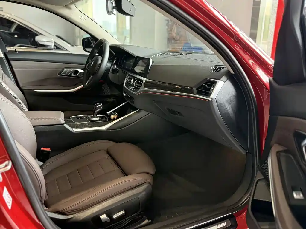 BMW 3 Series 2020 — фото 13