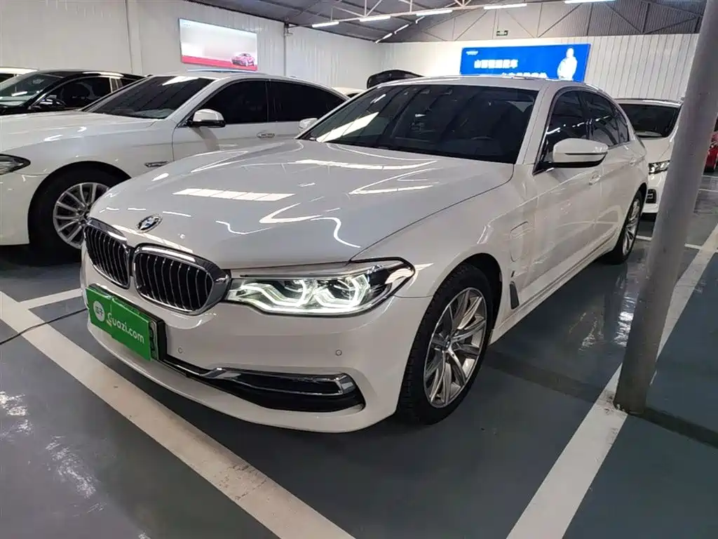 BMW 5 Series New Energy 2018 — фото 2