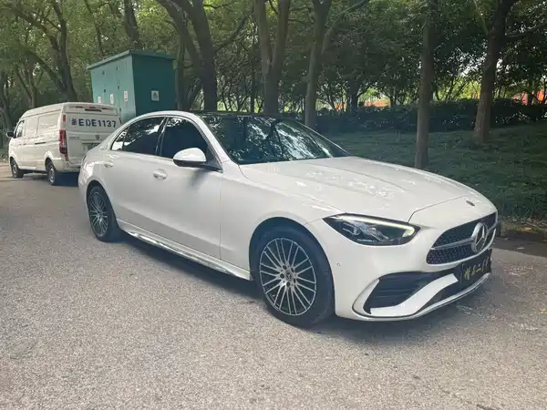 Mercedes-Benz C-Class 2023