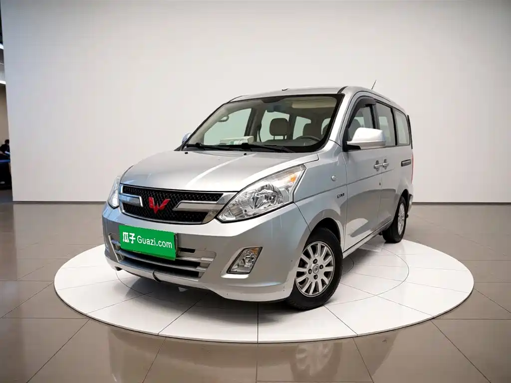 Wuling Rongguang V 2019 — фото 2