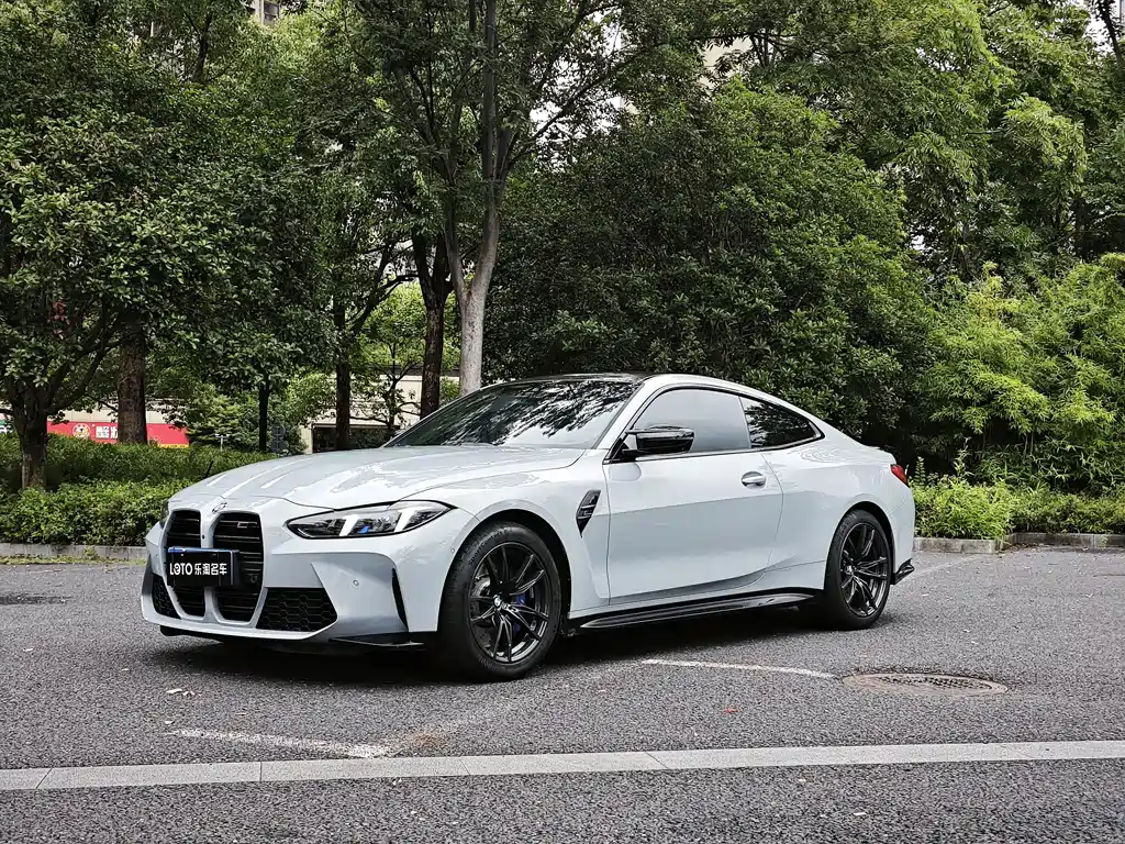BMW M4 2024 — фото 1