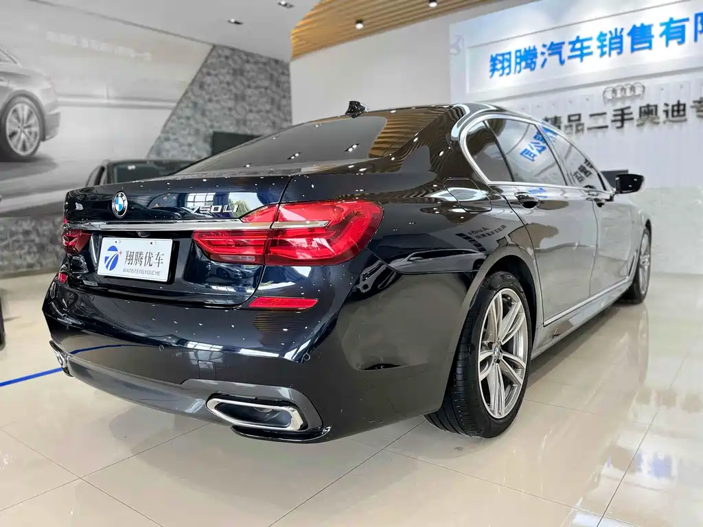 BMW 7 Series 2018 — фото 4