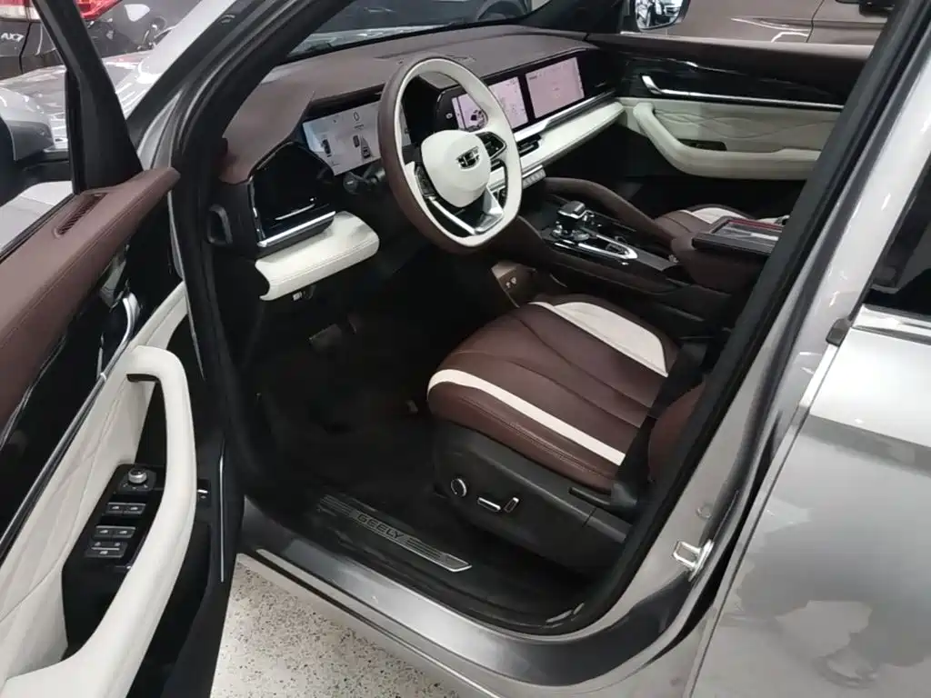 Geely Xingyue L 2023 — фото 16