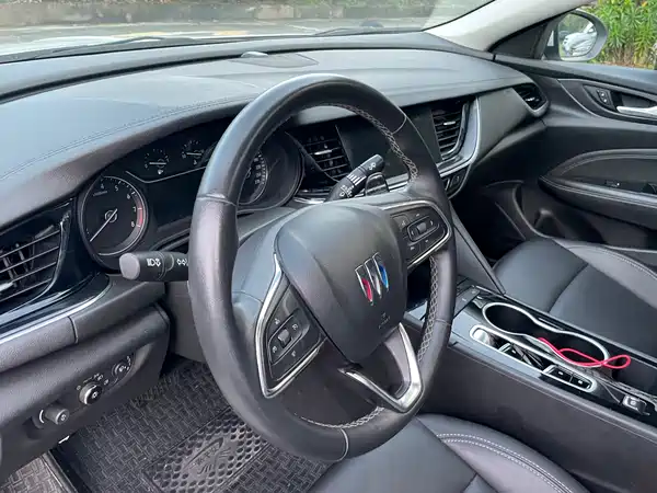 Buick Regal 2024