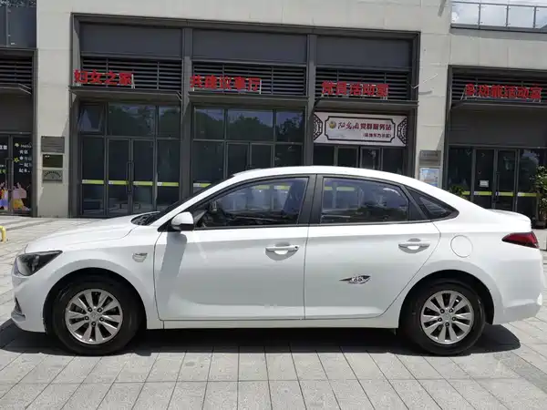 Hyundai Yuedong 2018