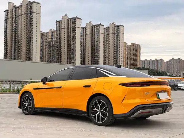 BYD Han L 2025