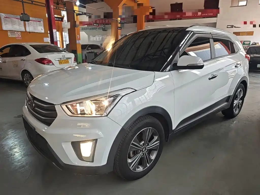 Hyundai ix25 2017 — фото 2