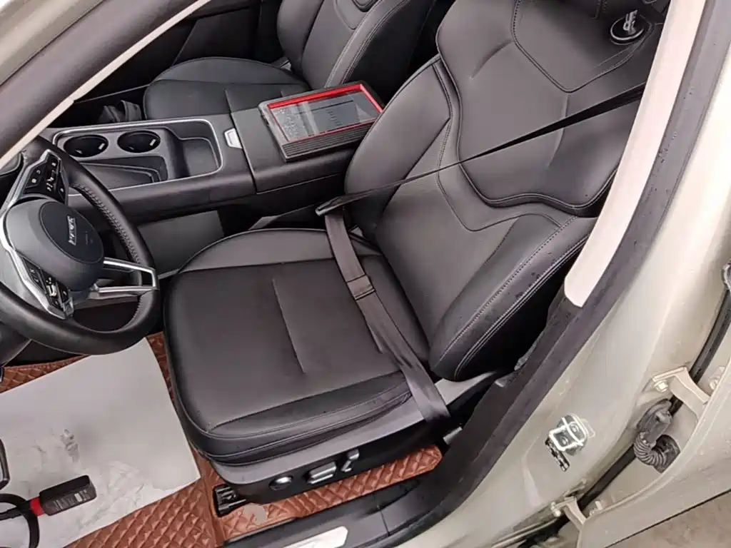 Haval H6 2024 — фото 15