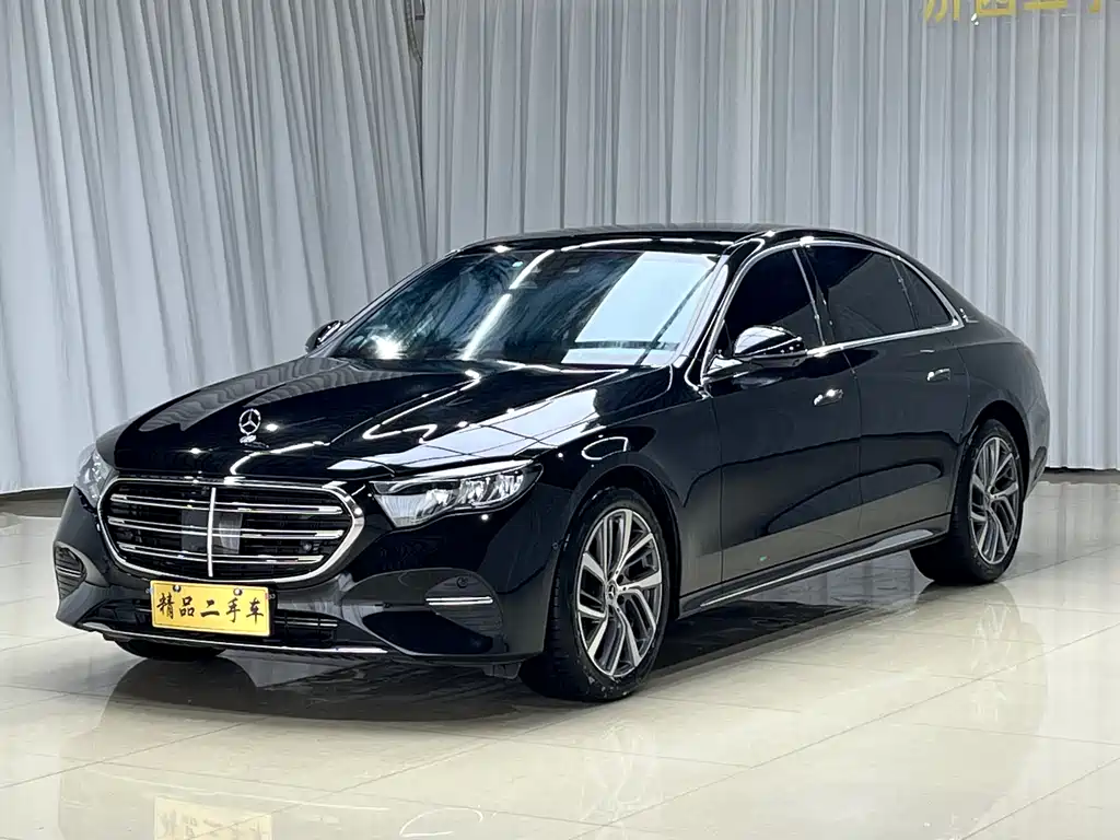 Mercedes-Benz E-Class 2024