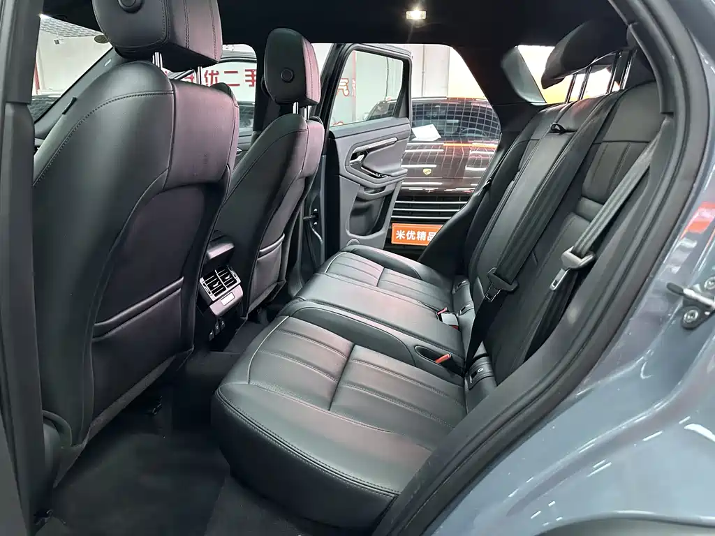 Land Rover Evoque 2020 — фото 11