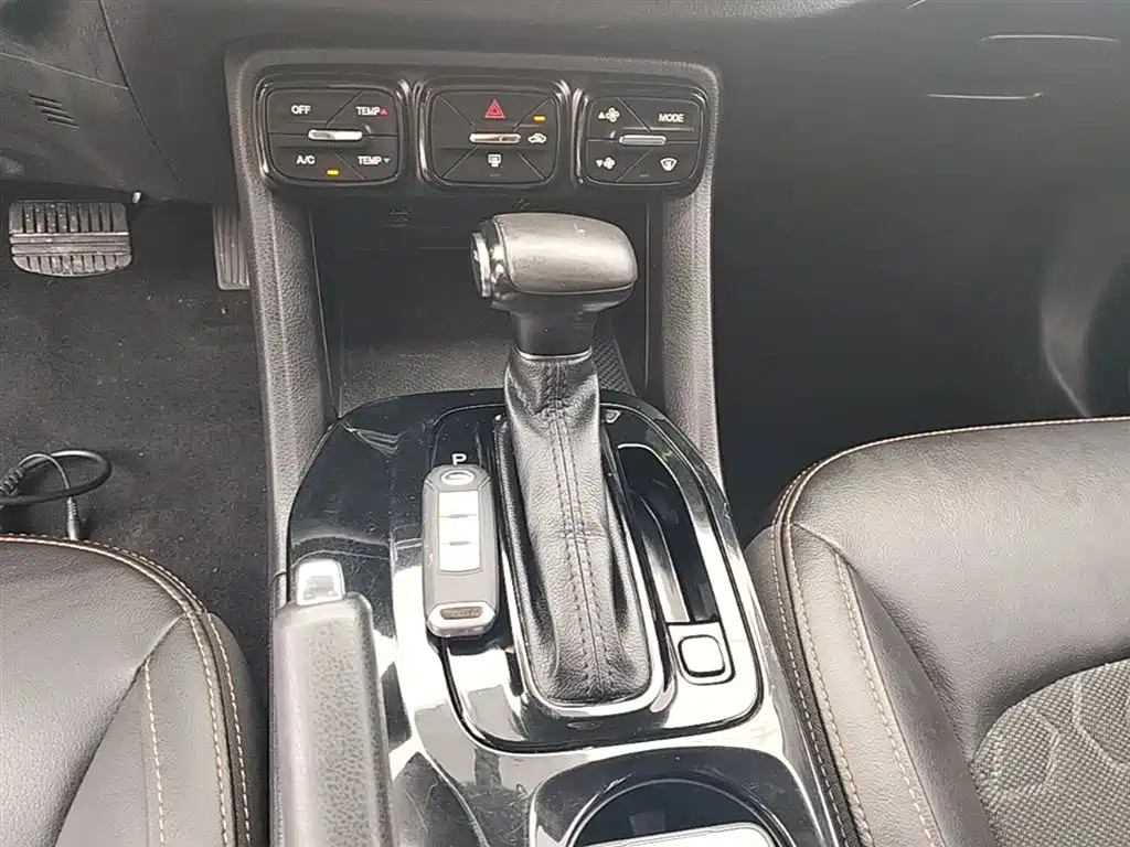 GAC Motor Trumpchi GS3 2019 — фото 14