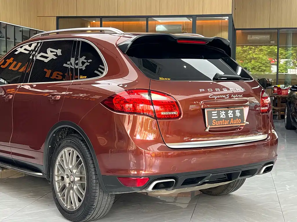 Porsche Cayenne 2014 — фото 16