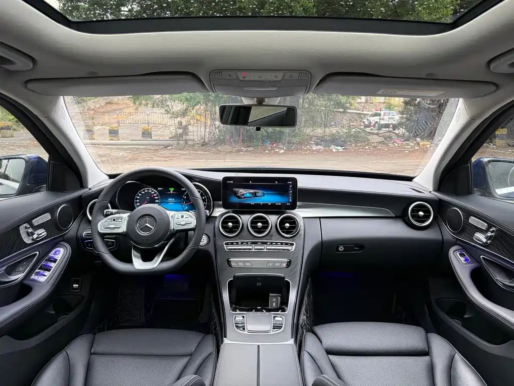 Mercedes-Benz C-Class 2020
