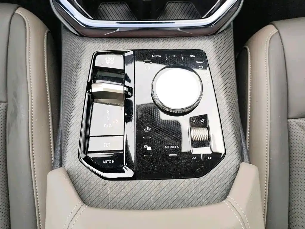 BMW X3 2025 — фото 10