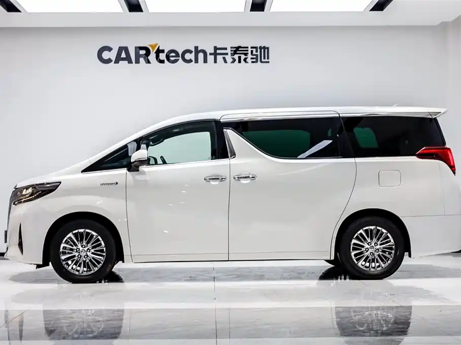 Toyota Alphard 2021 — фото 3