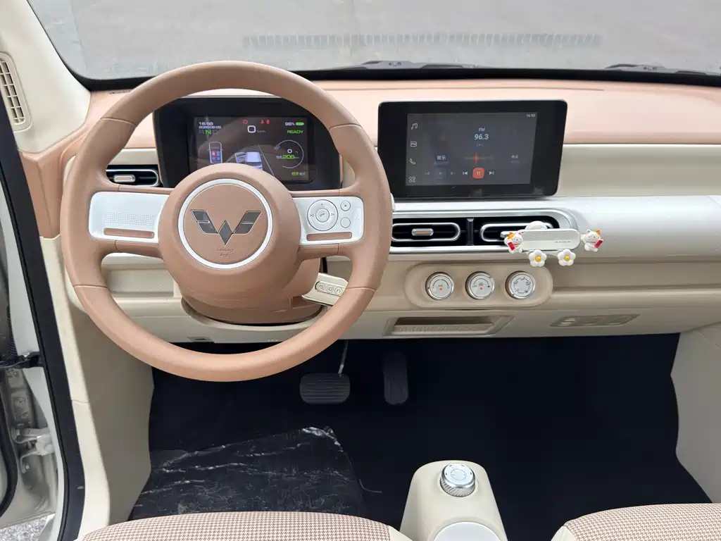 Wuling Hongguang MINIEV 2024