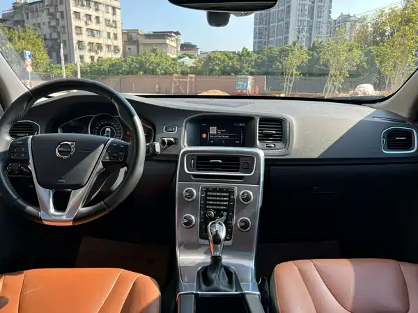 Volvo S60 2018