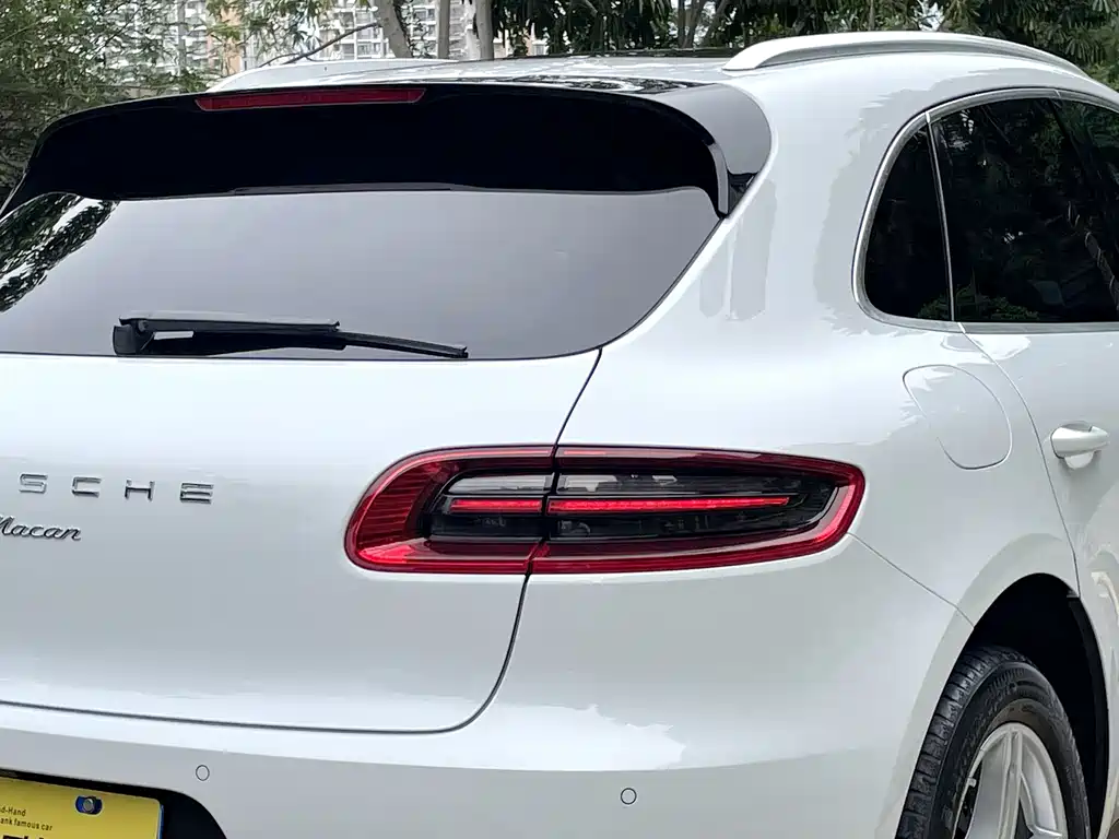 Porsche Macan 2018 — фото 22