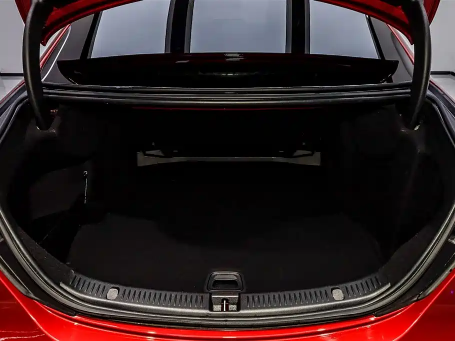 Mercedes-Benz E-Class 2021 — фото 6