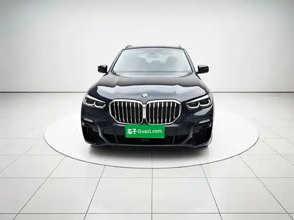 BMW X5 2021
