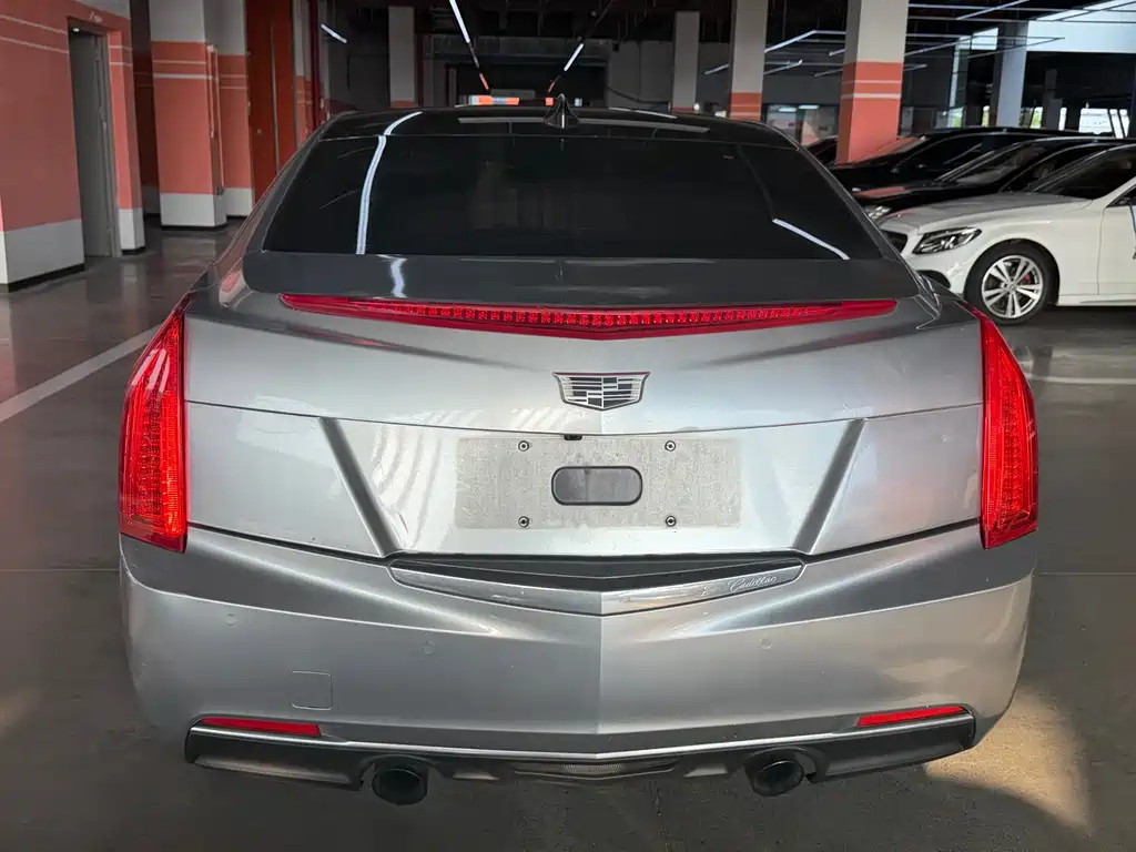 Cadillac ATS-L 2018 — фото 10