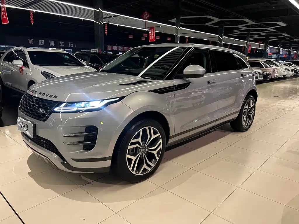 Land Rover Evoque 2023 — фото 4