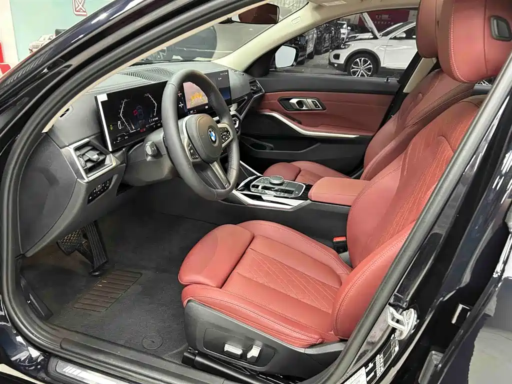 BMW 3 Series 2023 — фото 12