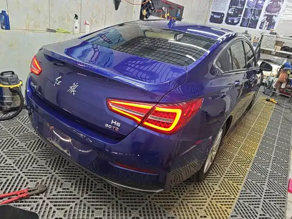 Hongqi H5 2020