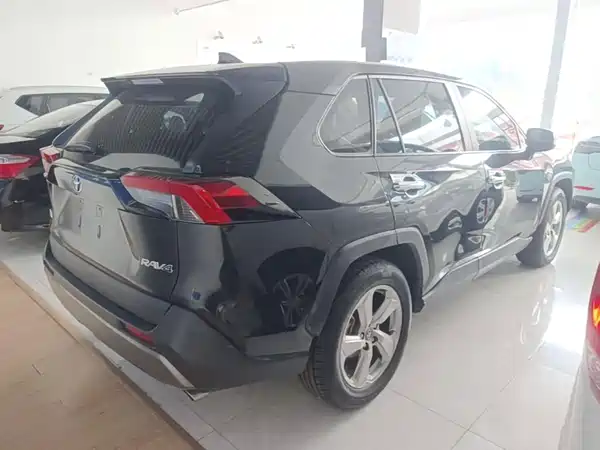 Toyota RAV4 2023