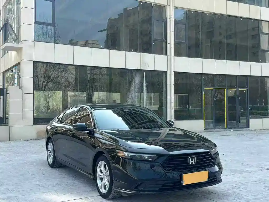 Honda Accord 2024 — фото 1