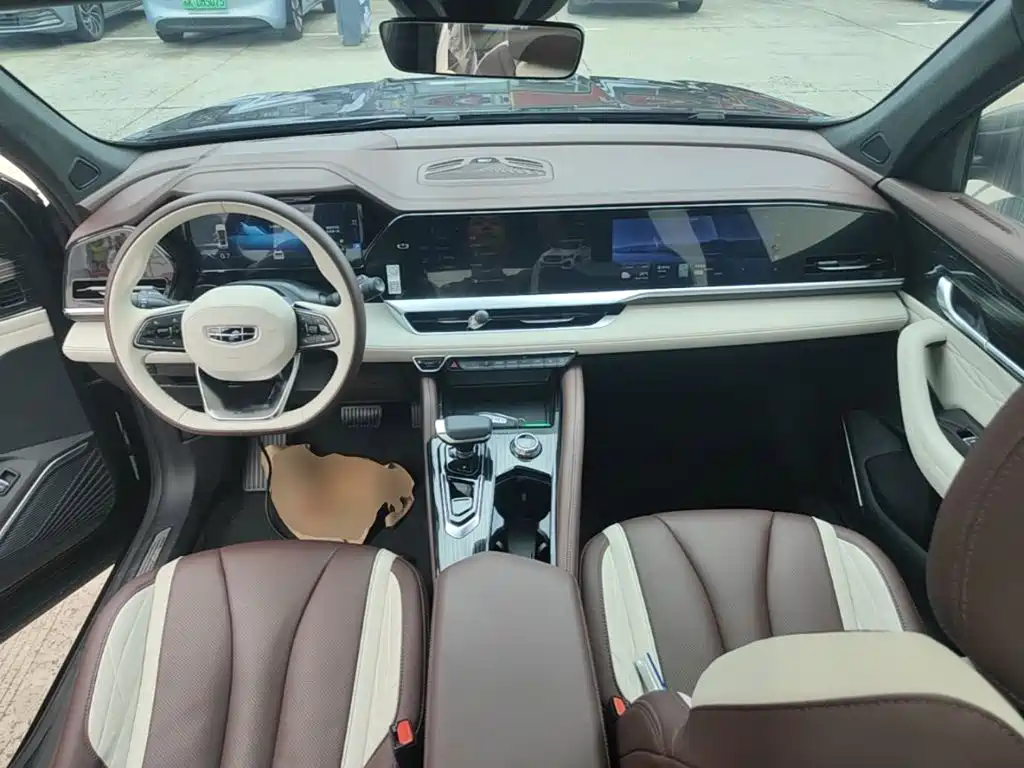 Geely Xingyue L 2023 — фото 10