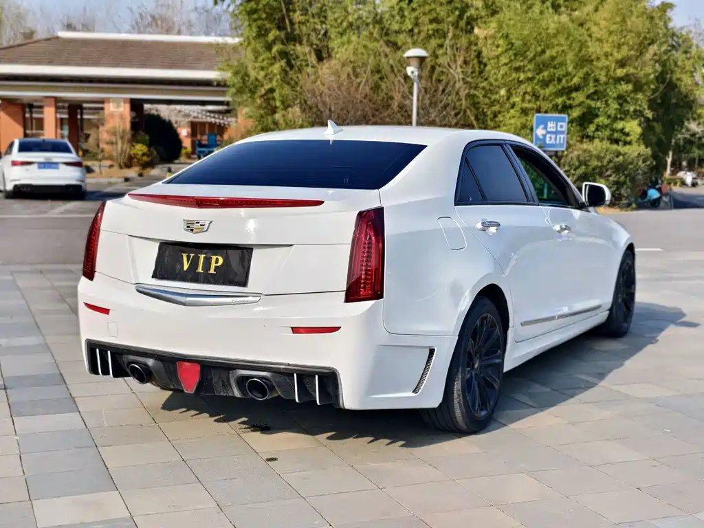 Cadillac ATS-L 2015 — фото 11