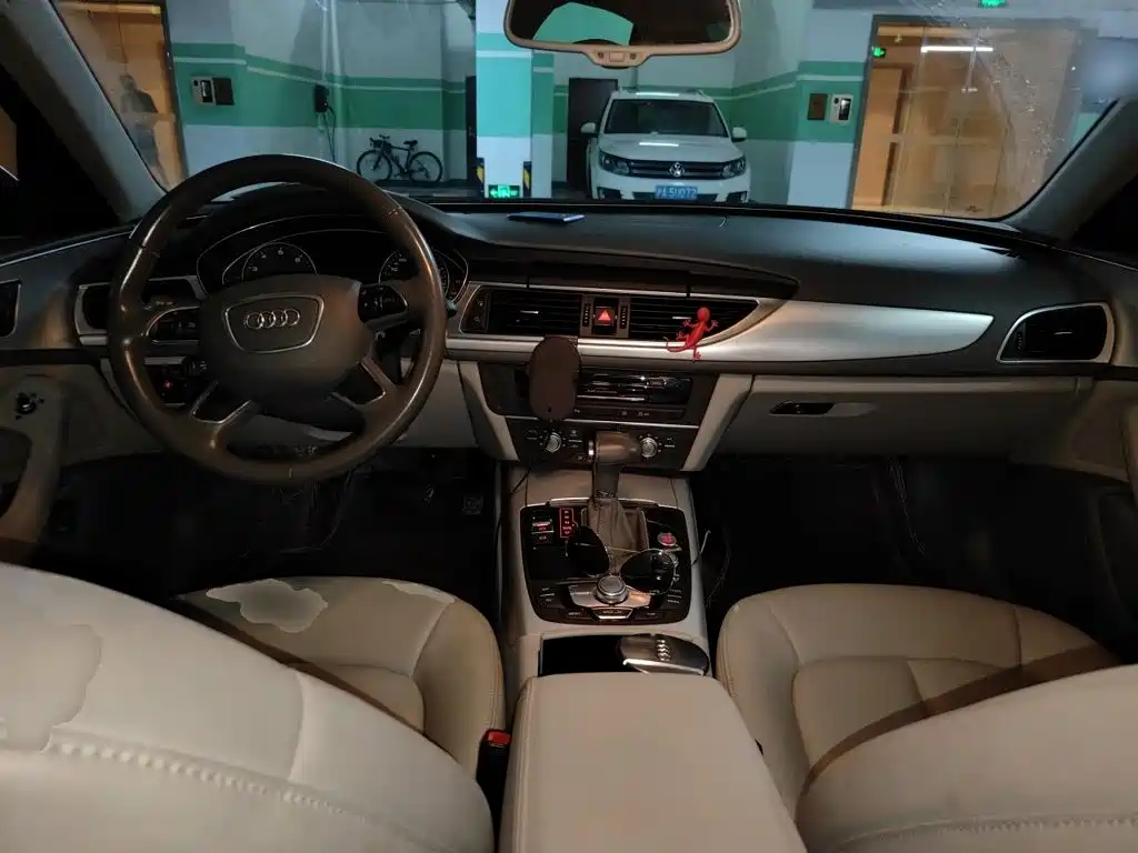Audi A6L 2016