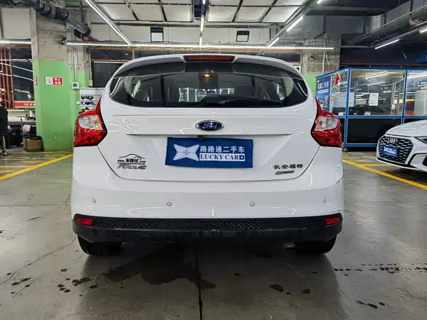 Ford Focus 2014
