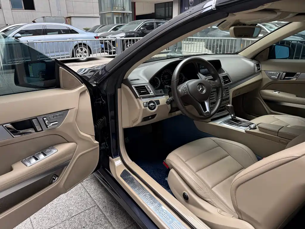 Mercedes-Benz E-Class 2013 — фото 13