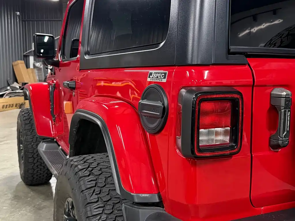 Jeep Wrangler 2021 — фото 7