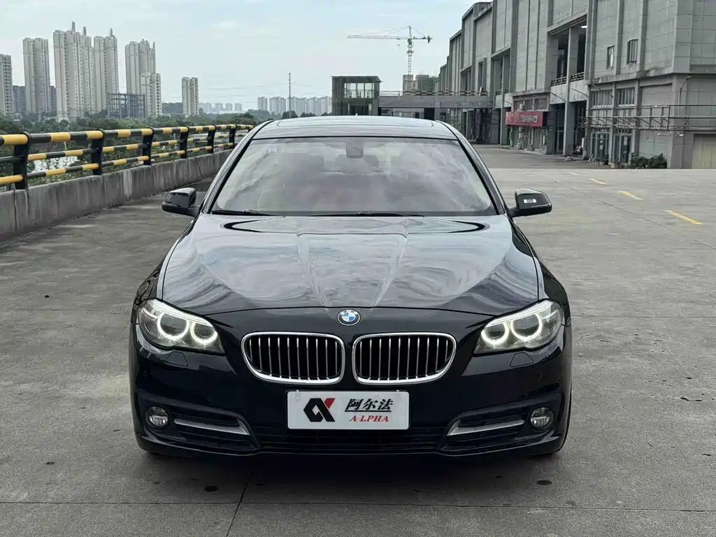 BMW 5 Series 2017