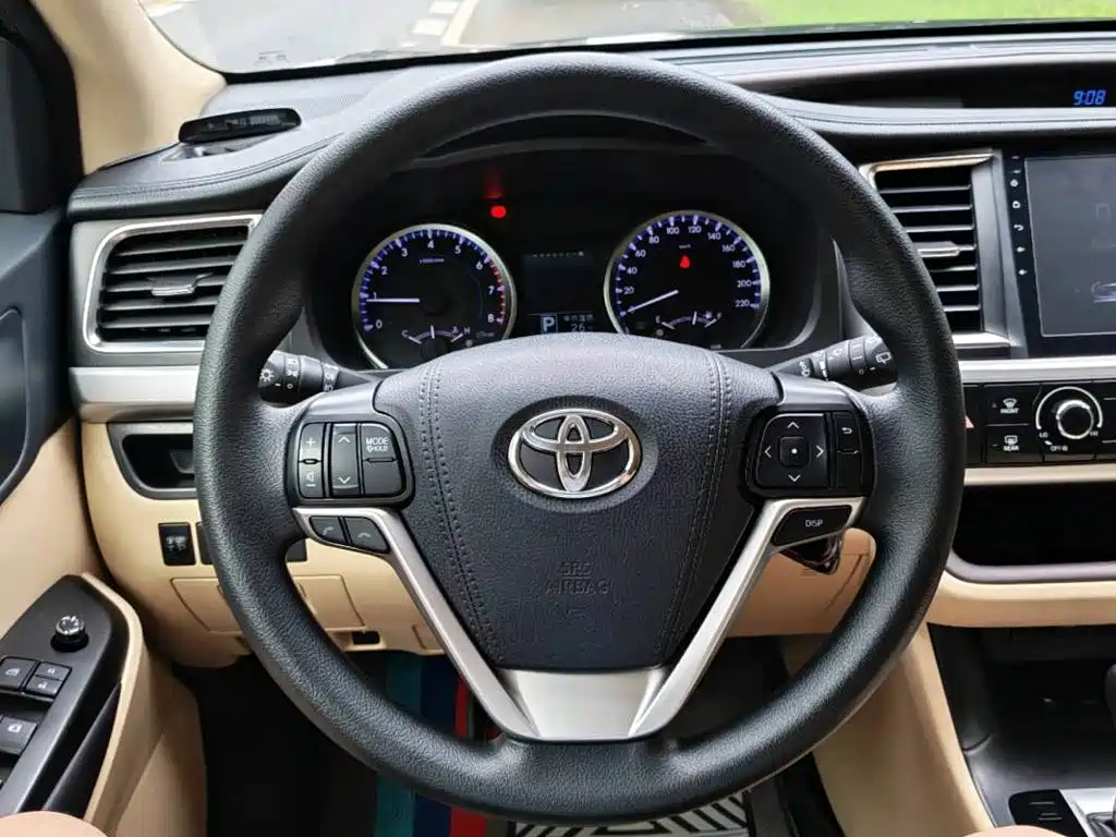 Toyota Highlander 2018