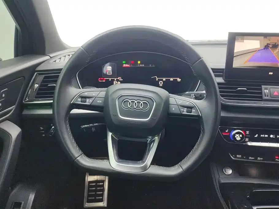 Audi Q5L 2023 — фото 15