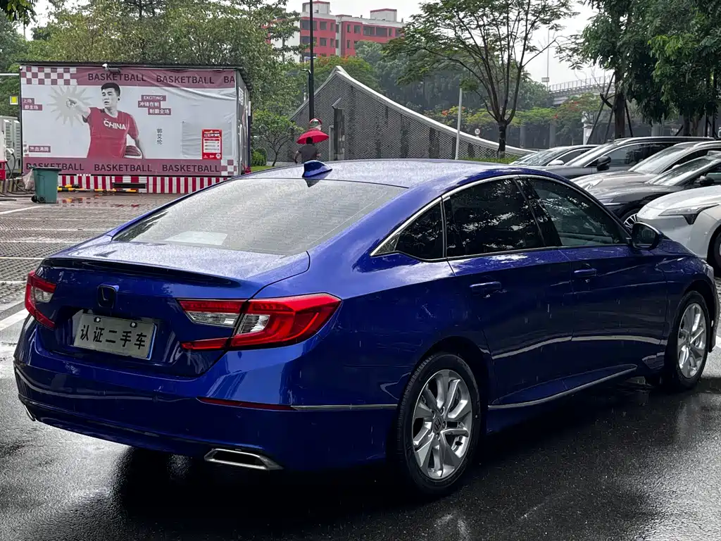 Honda Accord 2019 — фото 19