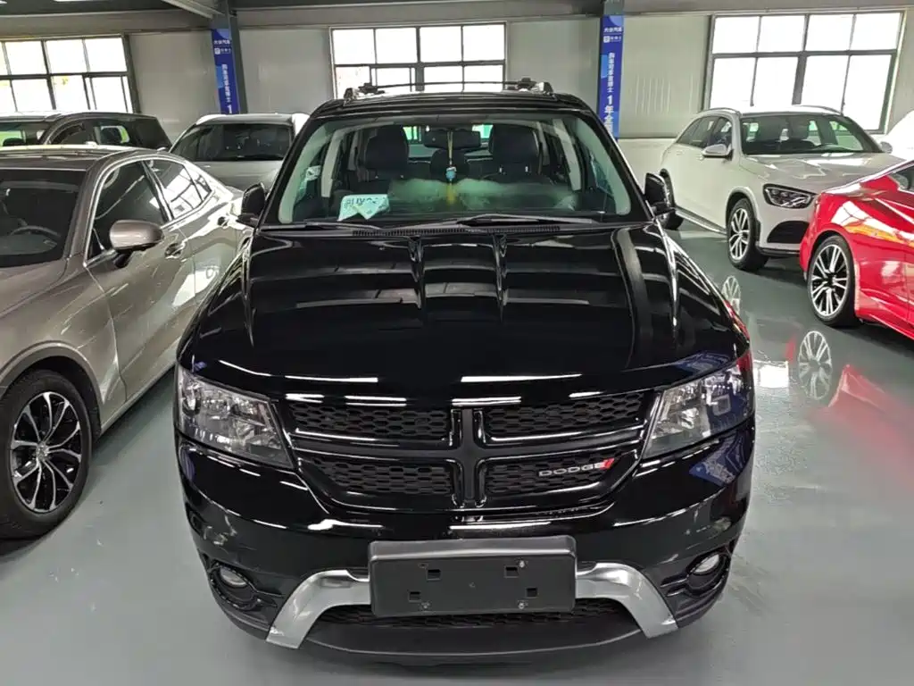 Dodge Journey 2017 — фото 3