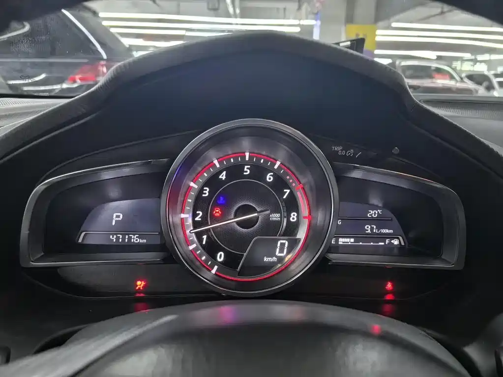 Mazda 3 Axela 2015 — фото 10