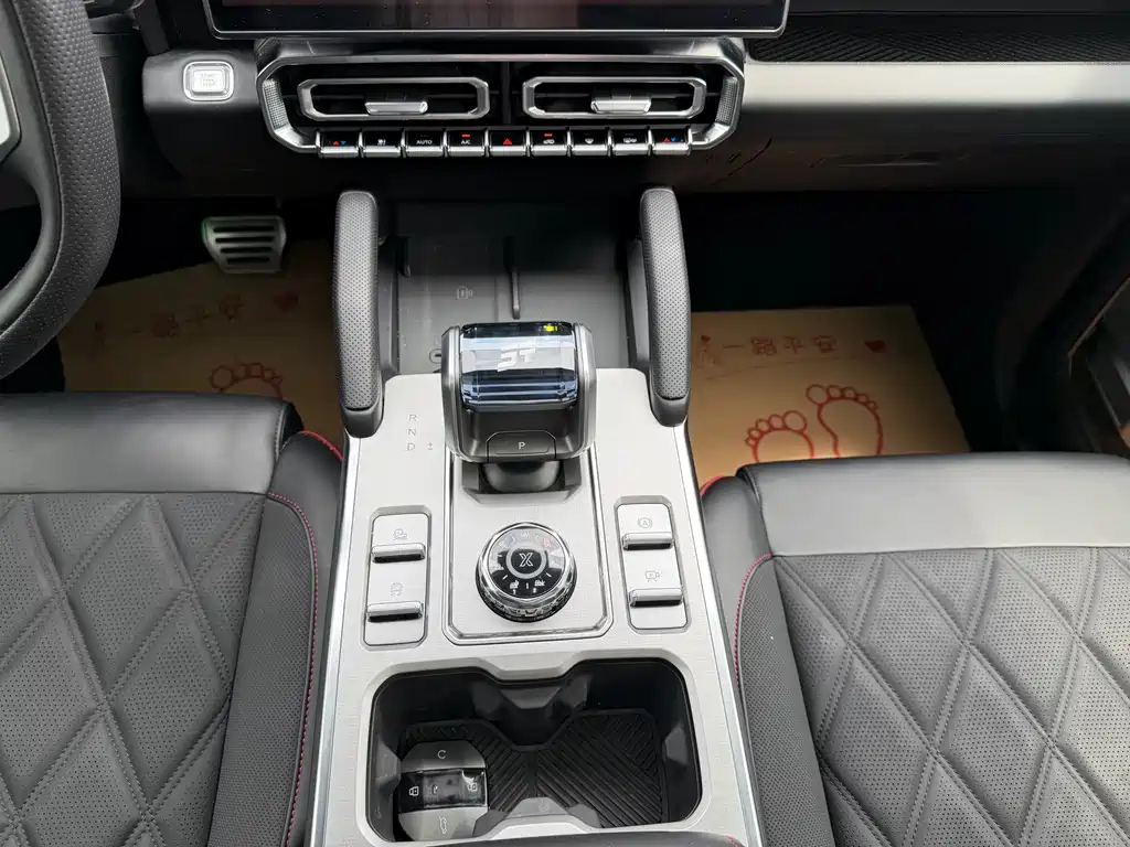 Jetour Traveller 2025
