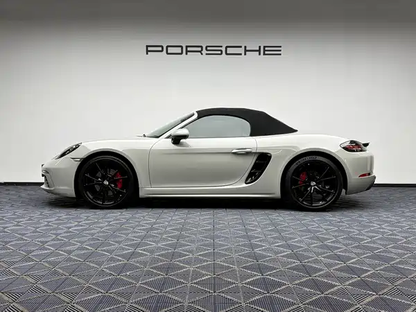 Porsche 718 2023