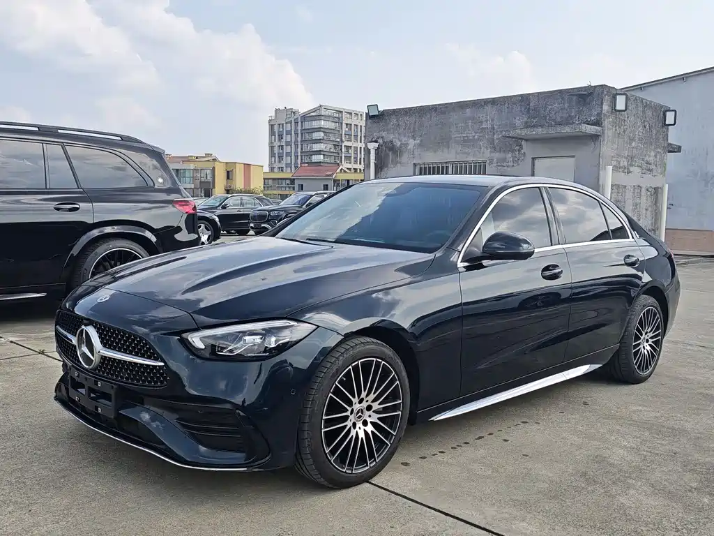 Mercedes-Benz C-Class 2022 — фото 1